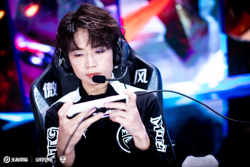 并且加入更 并且加入更