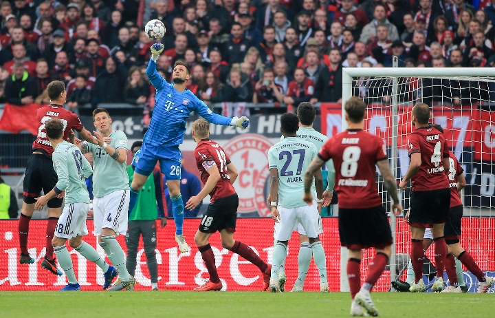 马尔领军的 马尔领军的