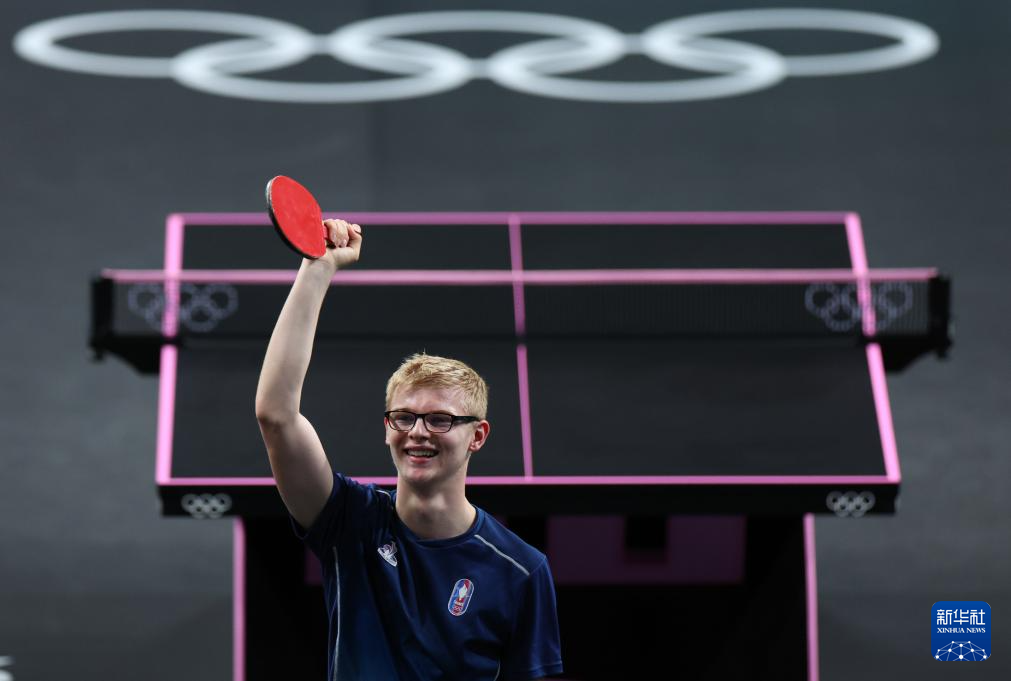 加盟5人离 加盟5人离