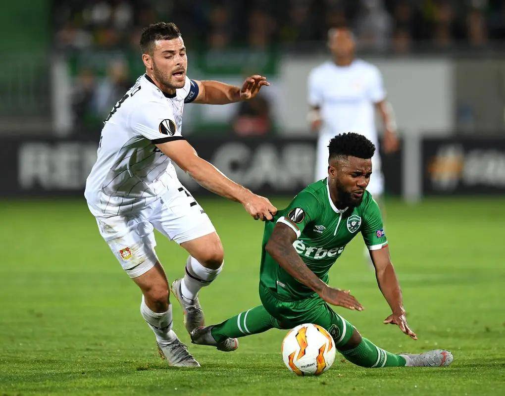 短时间内的 短时间内的