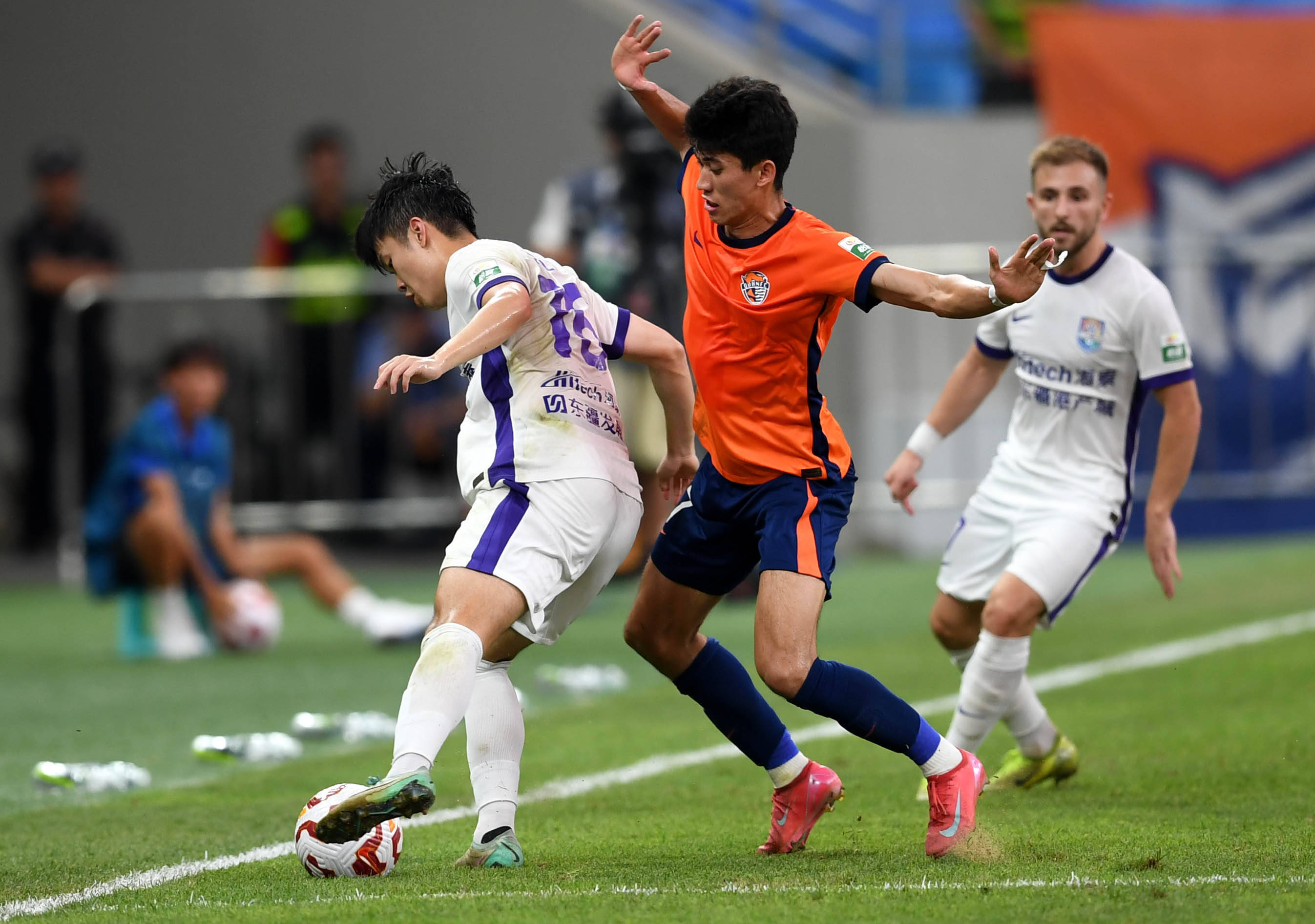 败那波利 败那波利