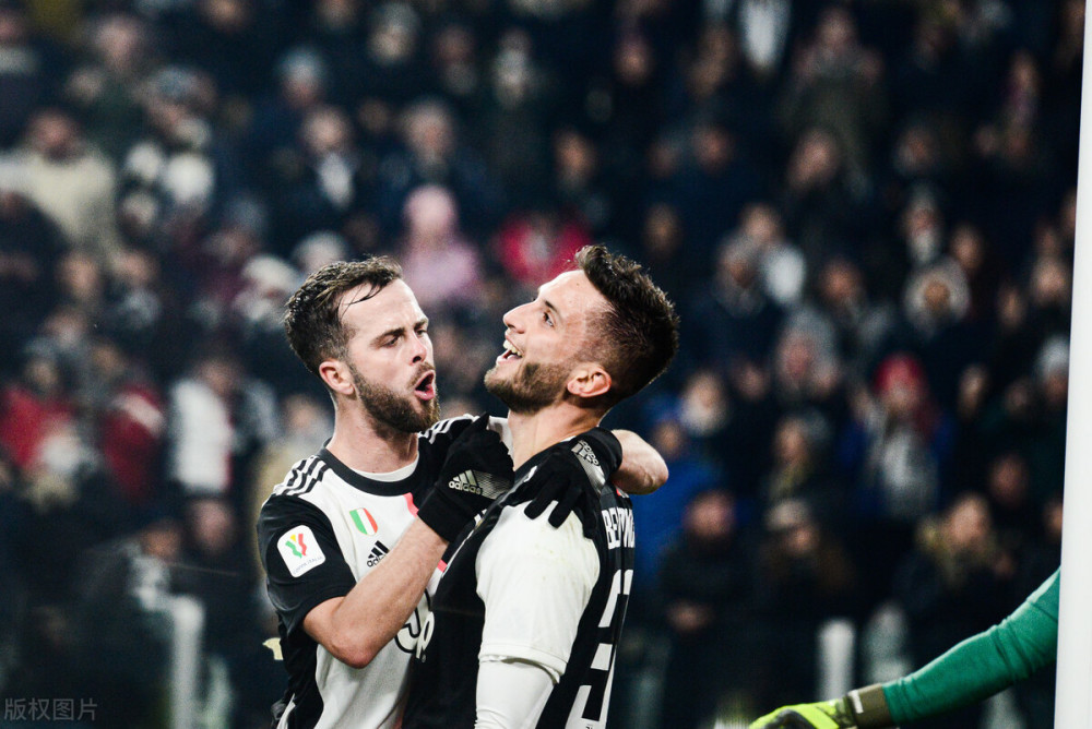 角彭帅求突 角彭帅求突