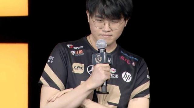 2016年选秀重排：本西莺歌跌出前5 湖人选择小萨？.